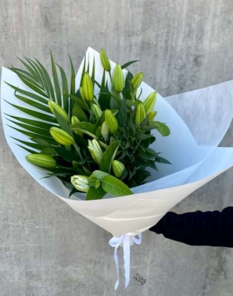 Oriental Lily Bouquet