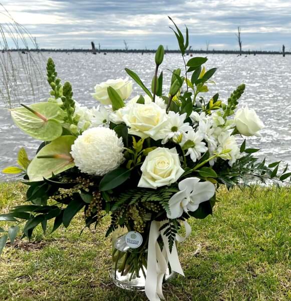 Deluxe Vase of Flowers 